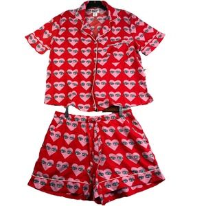 Bouffants & Broken Pajama Set Women's Small Hearts Red Eyes  Collar Shorts